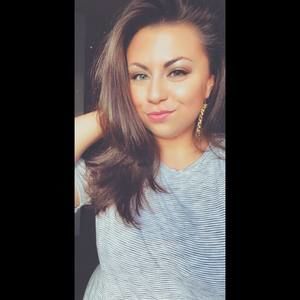 Meet your Posher, Hannah